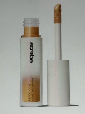 MAC Cosmetics Beam Liquid Blush - Lightning